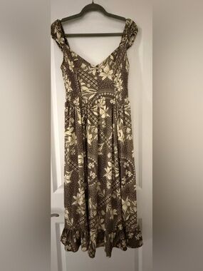 black v neck maxi dress with sleeves Final Sale Plus Size Ruched Maxi Dress with Double Slits in Black